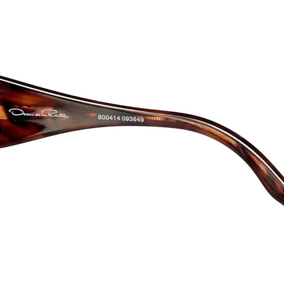 Oscar de la Renta wraparound shield style tortoise shell dark brown sunglasses - Picture 12 of 14